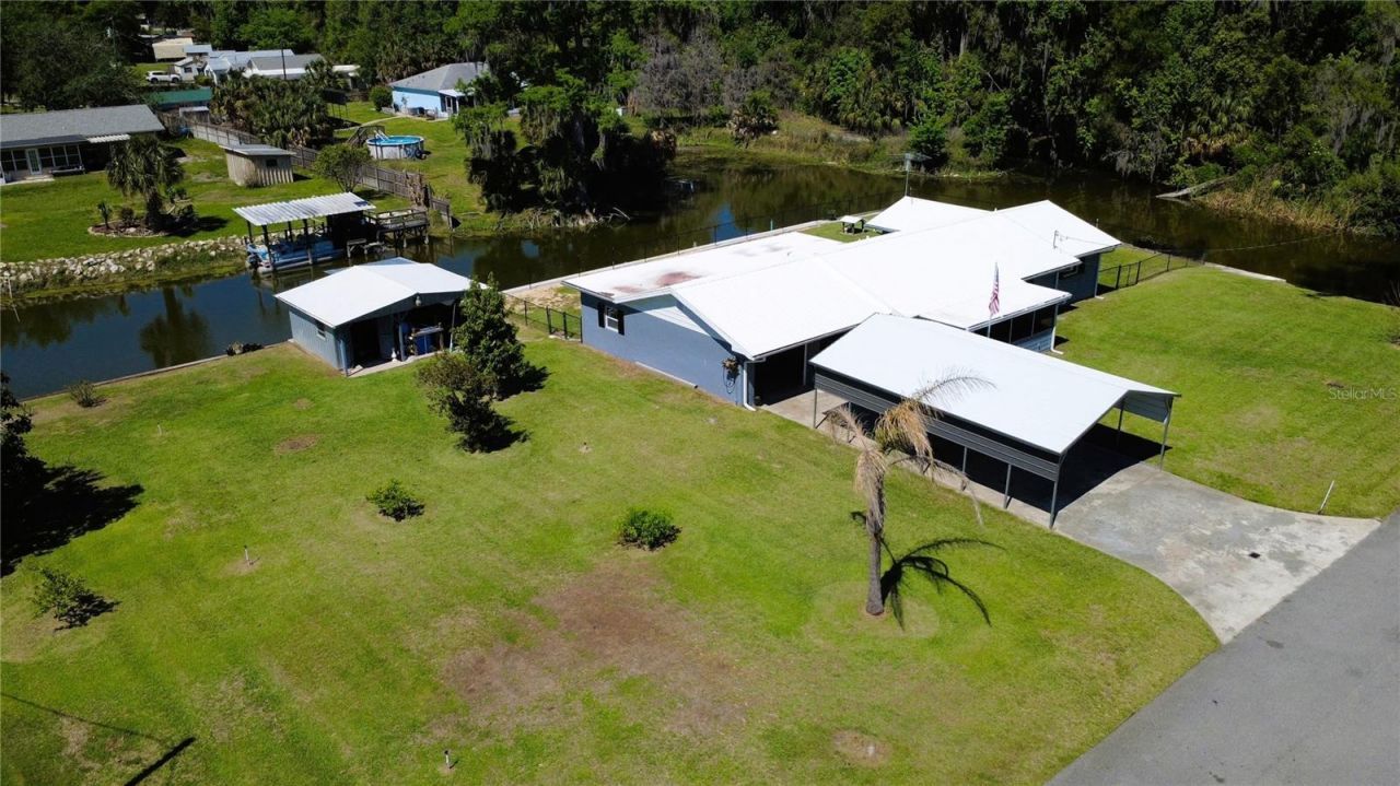 664 Cr 467 , Lake Panasoffkee, FL 33538 Photo