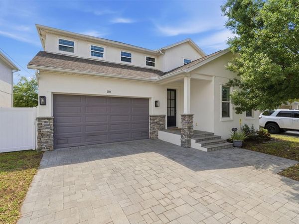 2510 W CARMEN STREET, TAMPA, FL 33609