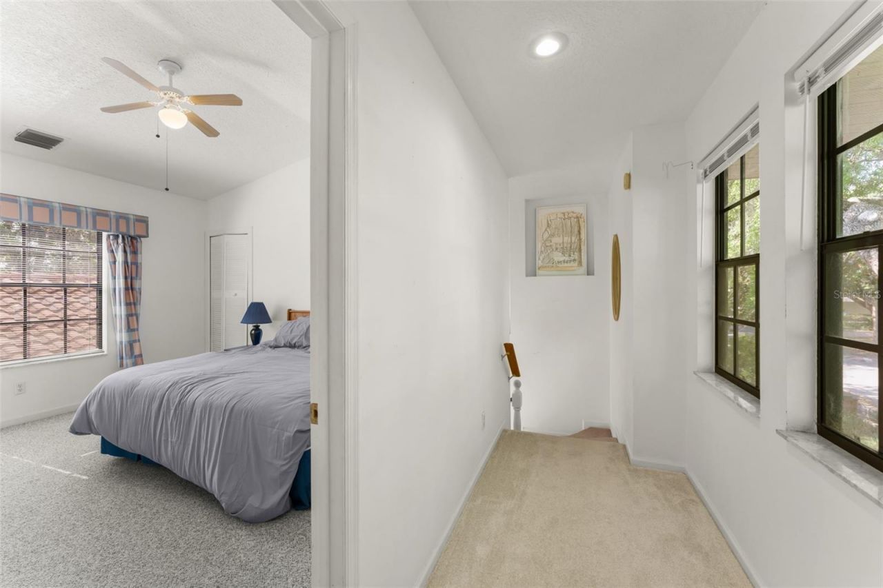 9717 Lake Douglas Place, Orlando, FL 32817 Photo