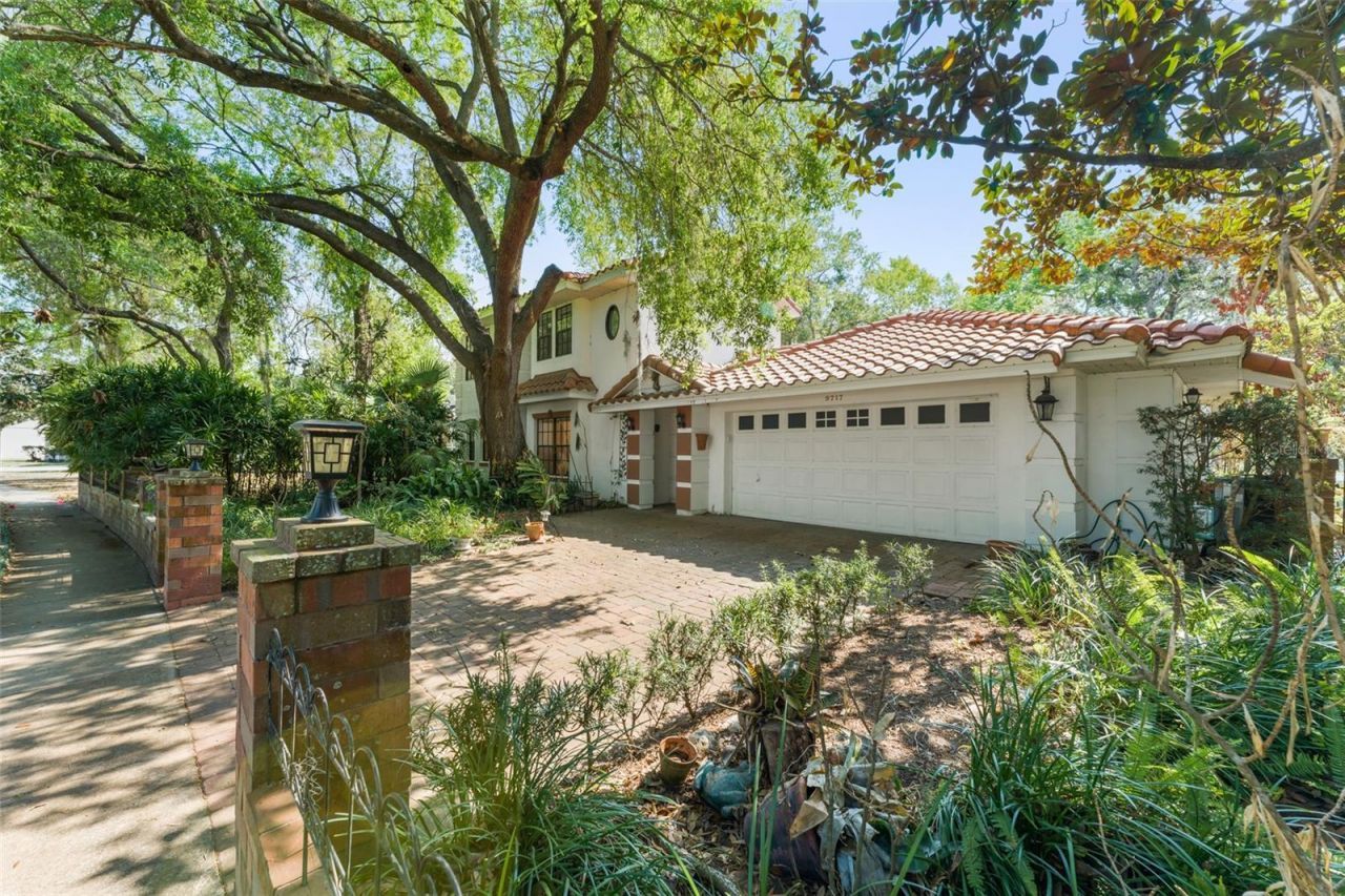 9717 Lake Douglas Place, Orlando, FL 32817 Photo