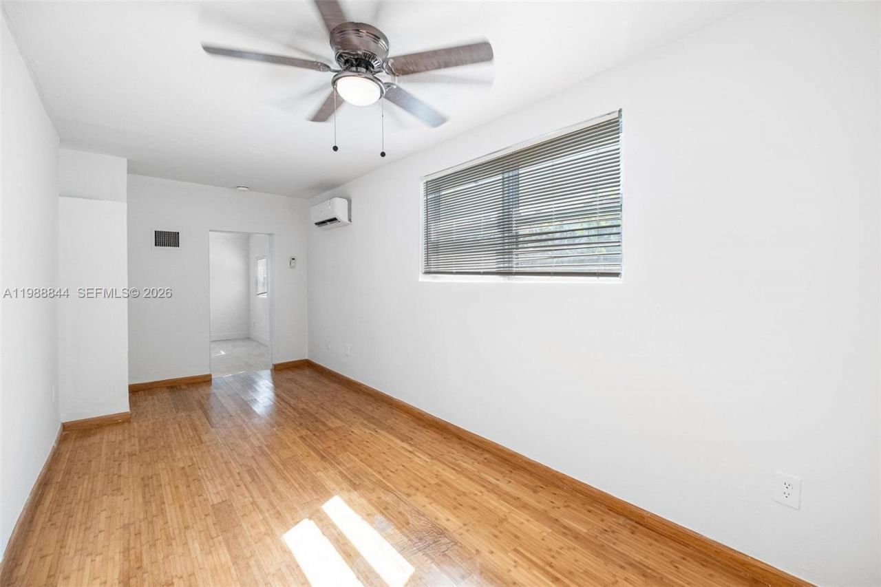 529 NW 42nd St, Miami, FL 33127 Photo