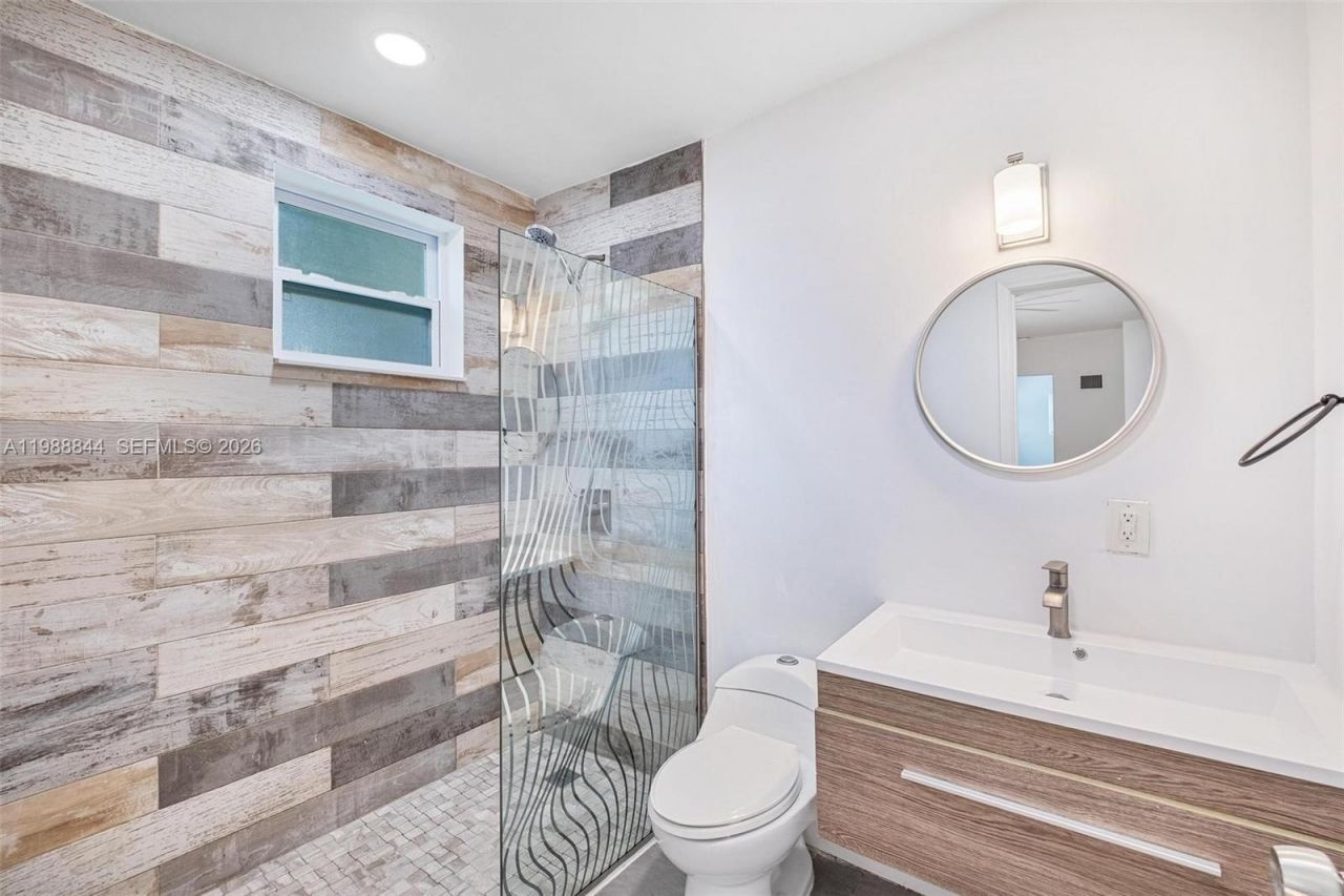 529 NW 42nd St, Miami, FL 33127 Photo