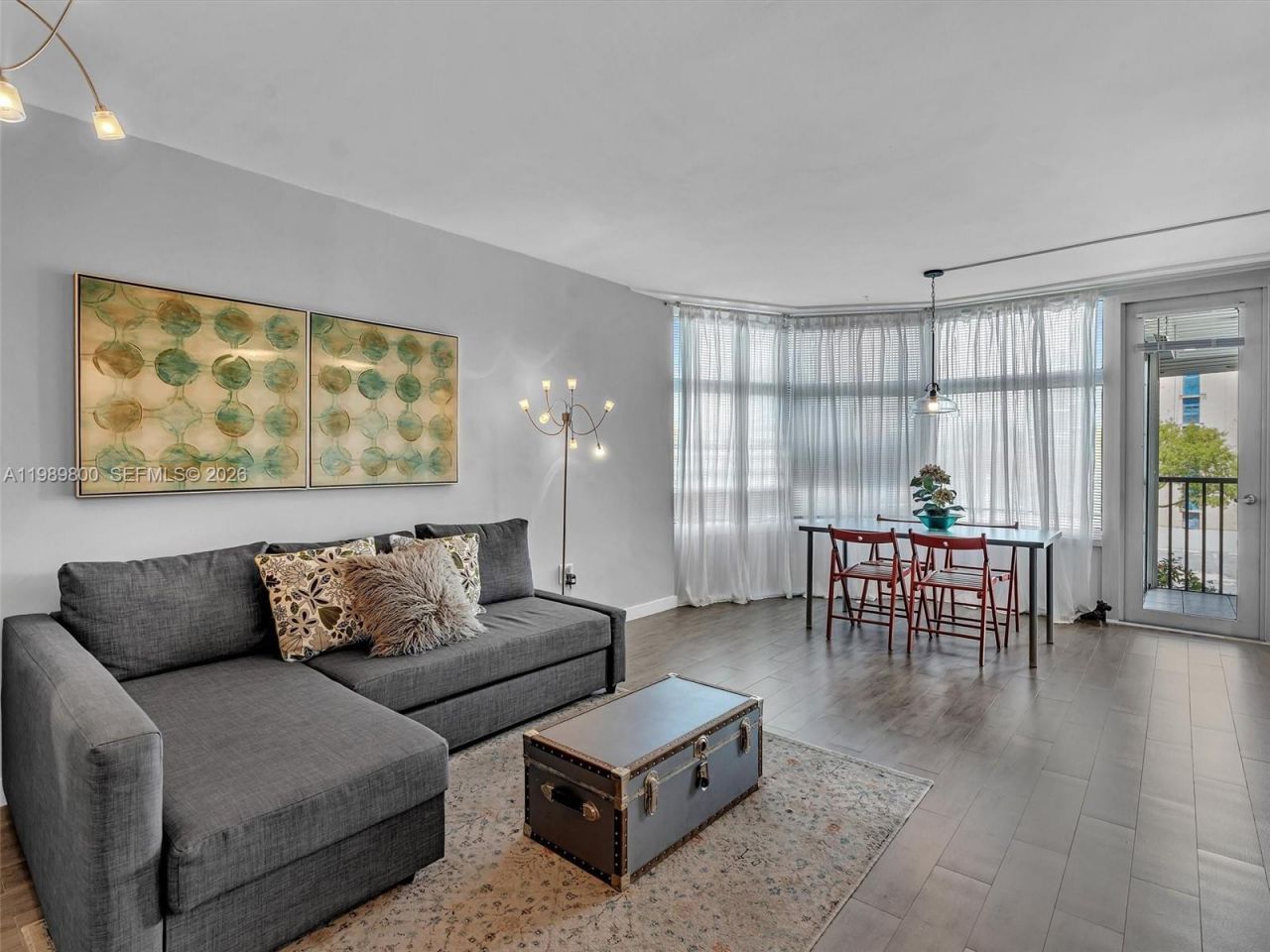 3375 N Country Club Dr , Unit 208, Aventura, FL 33180 Photo