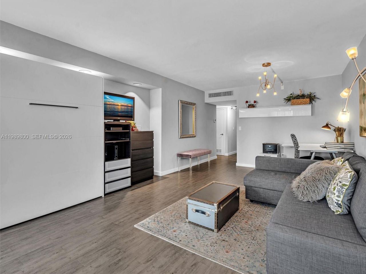 3375 N Country Club Dr , Unit 208, Aventura, FL 33180 Photo