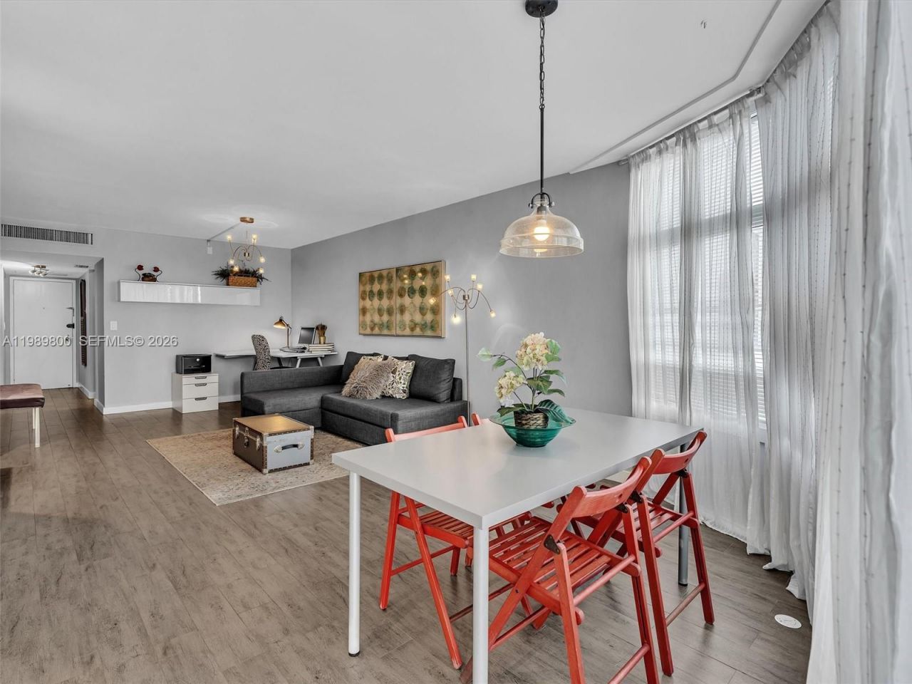 3375 N Country Club Dr , Unit 208, Aventura, FL 33180 Photo