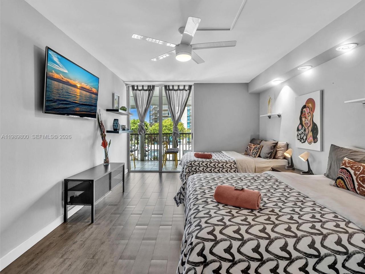 3375 N Country Club Dr , Unit 208, Aventura, FL 33180 Photo