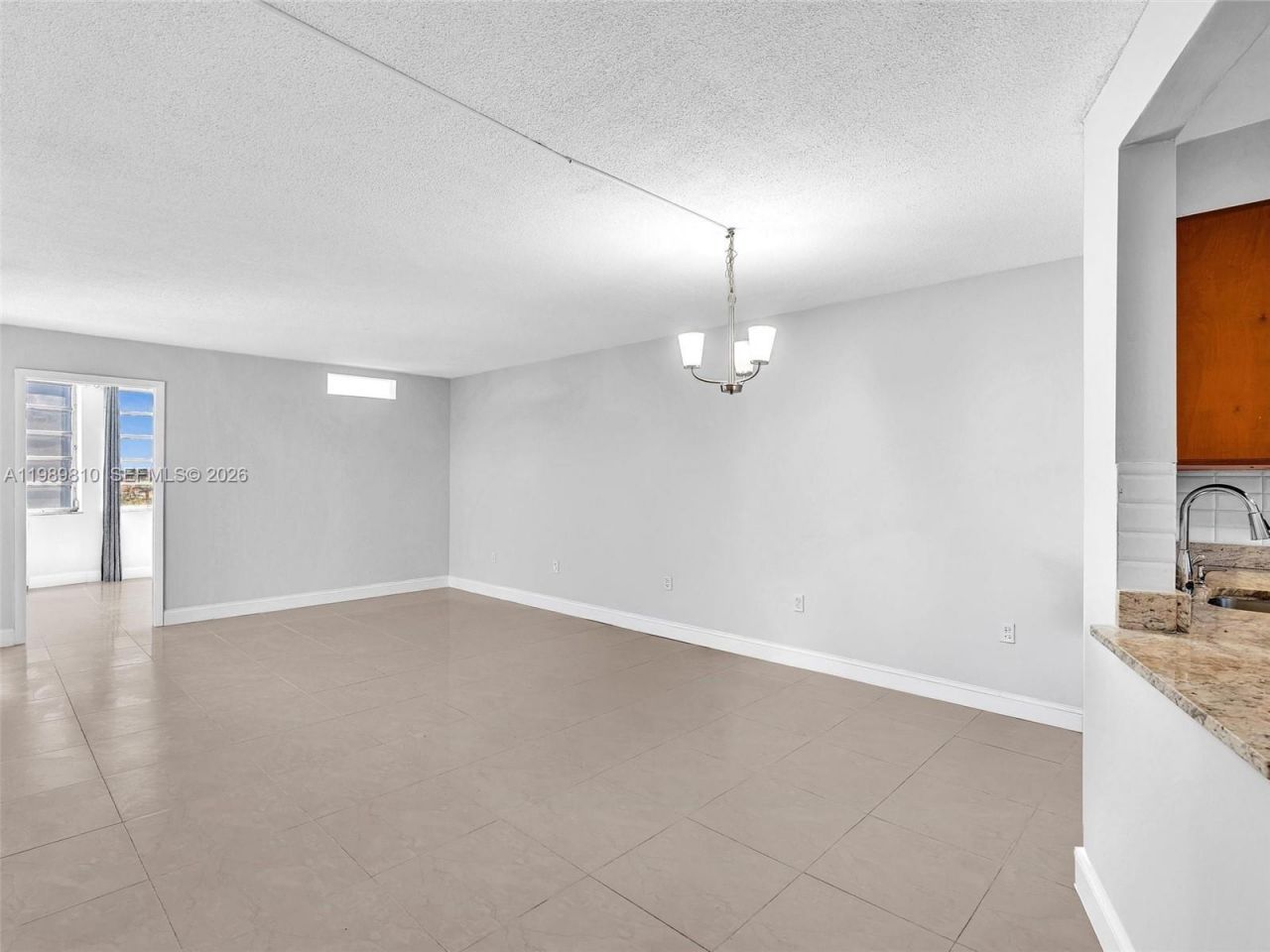 1770 NE 191st St , Unit 500-1, Miami, FL 33179 Photo