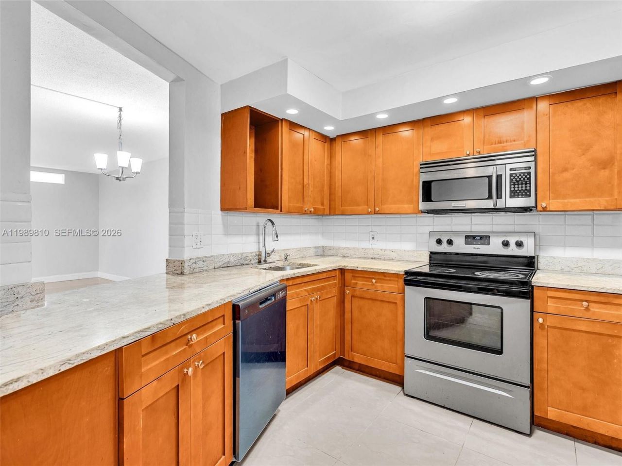 1770 NE 191st St , Unit 500-1, Miami, FL 33179 Photo