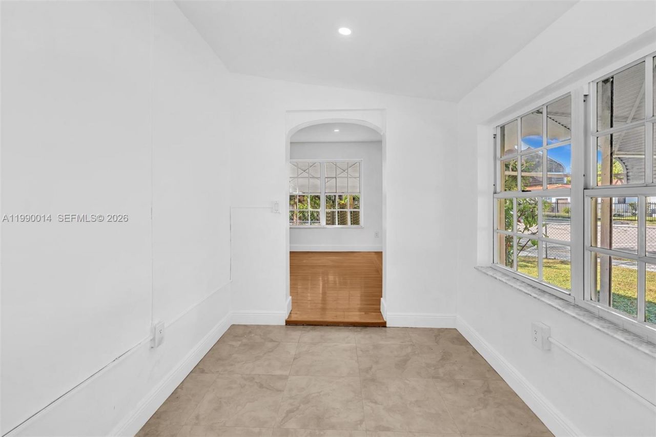 511 SW 23rd Ave, Unit 1, Miami, FL 33135 Photo