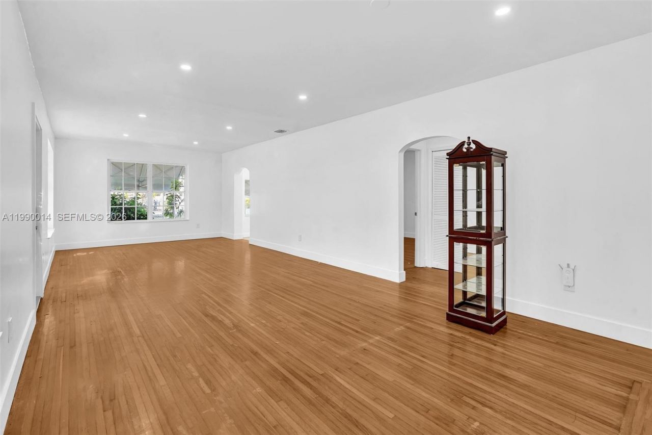 511 SW 23rd Ave, Unit 1, Miami, FL 33135 Photo