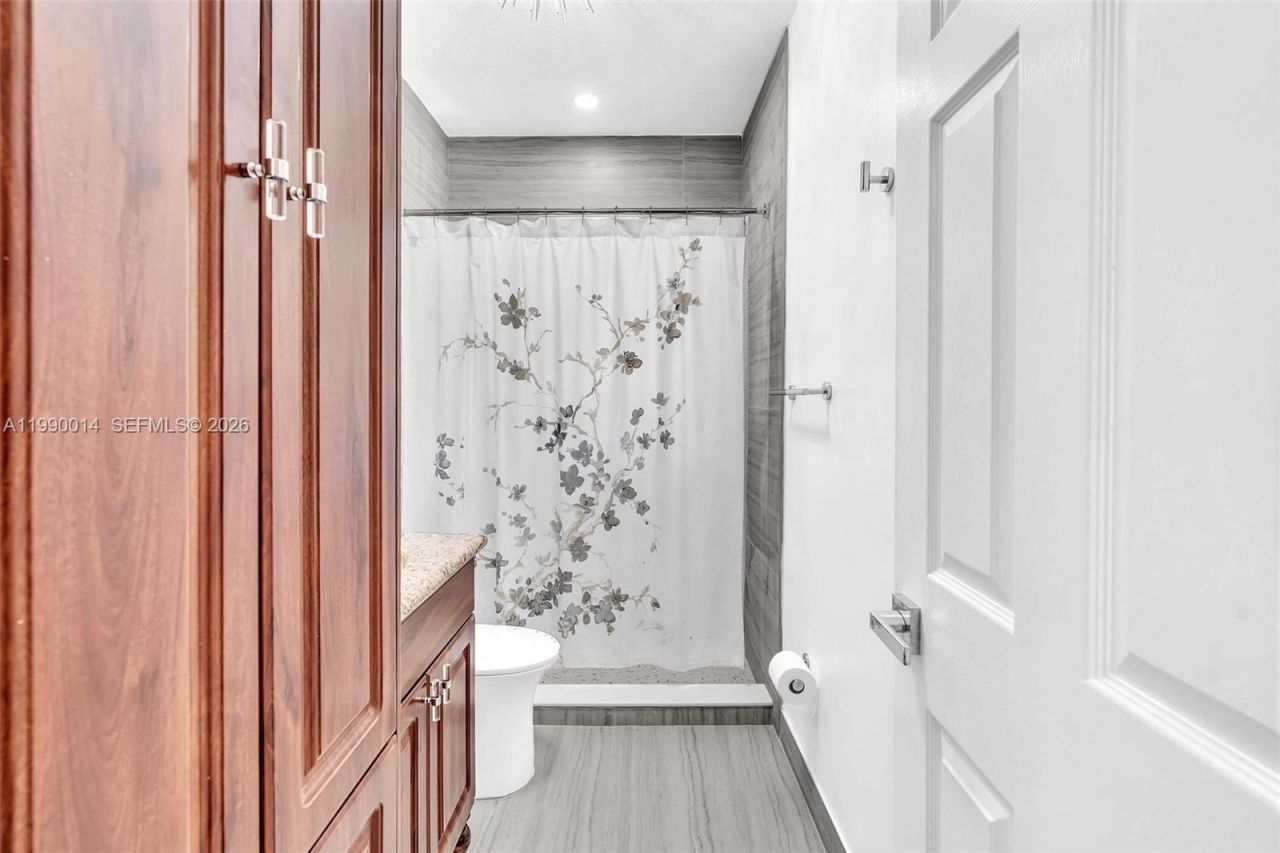 511 SW 23rd Ave, Unit 1, Miami, FL 33135 Photo