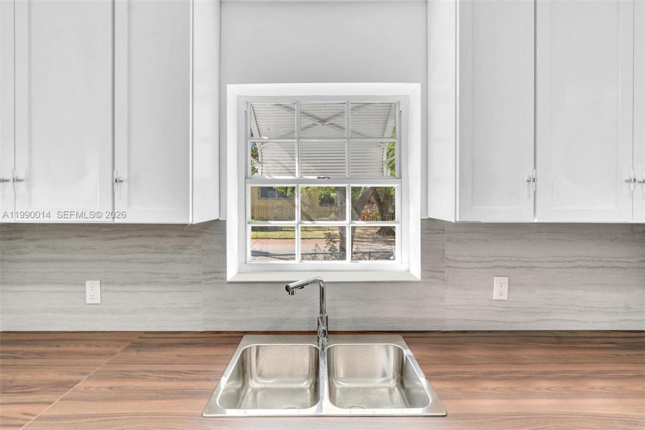 511 SW 23rd Ave, Unit 1, Miami, FL 33135 Photo