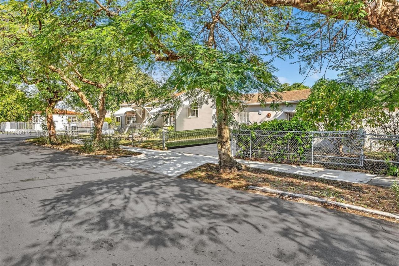 511 SW 23rd Ave, Unit 1, Miami, FL 33135 Photo