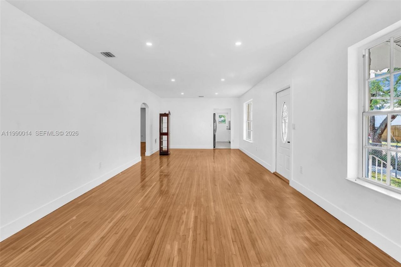 511 SW 23rd Ave, Unit 1, Miami, FL 33135 Photo