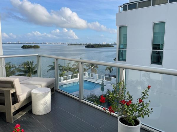 720 NE 62nd St, Unit 507, Miami, FL 33138