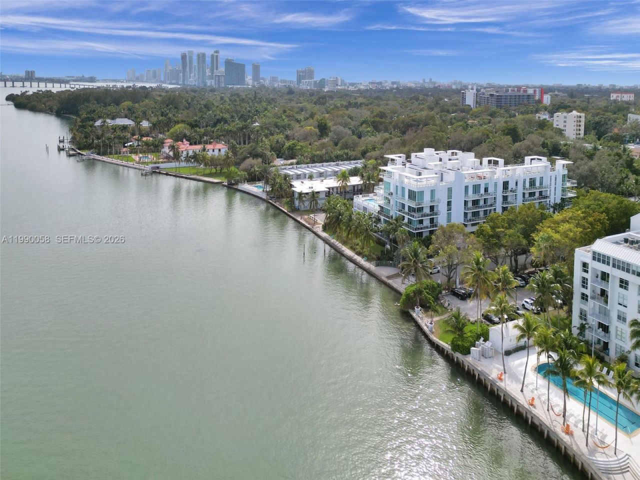 720 NE 62nd St, Unit 507, Miami, FL 33138 Photo