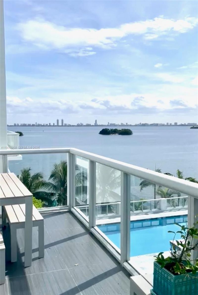 720 NE 62nd St, Unit 507, Miami, FL 33138 Photo