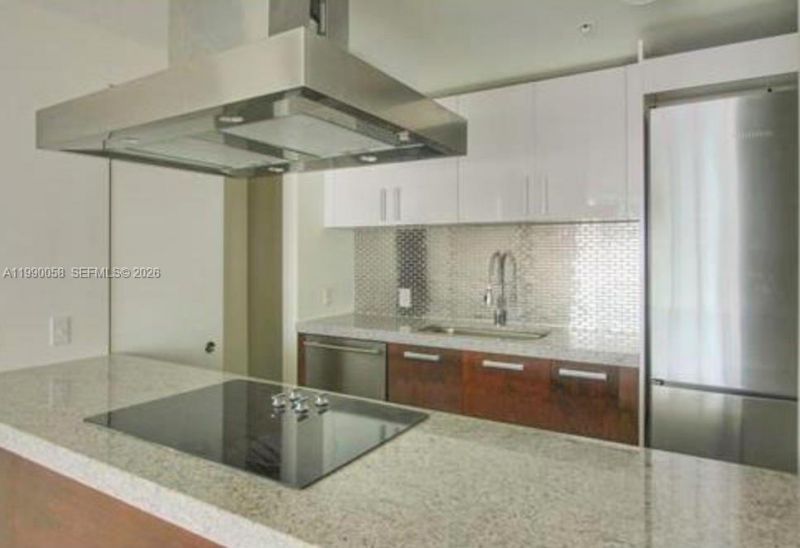720 NE 62nd St, Unit 507, Miami, FL 33138 Photo