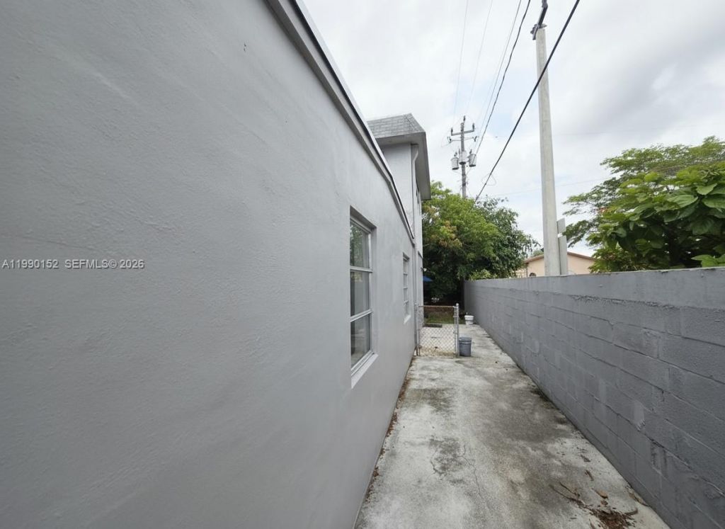 537 NW 20th Ave , Fort Lauderdale, FL 33311 Photo