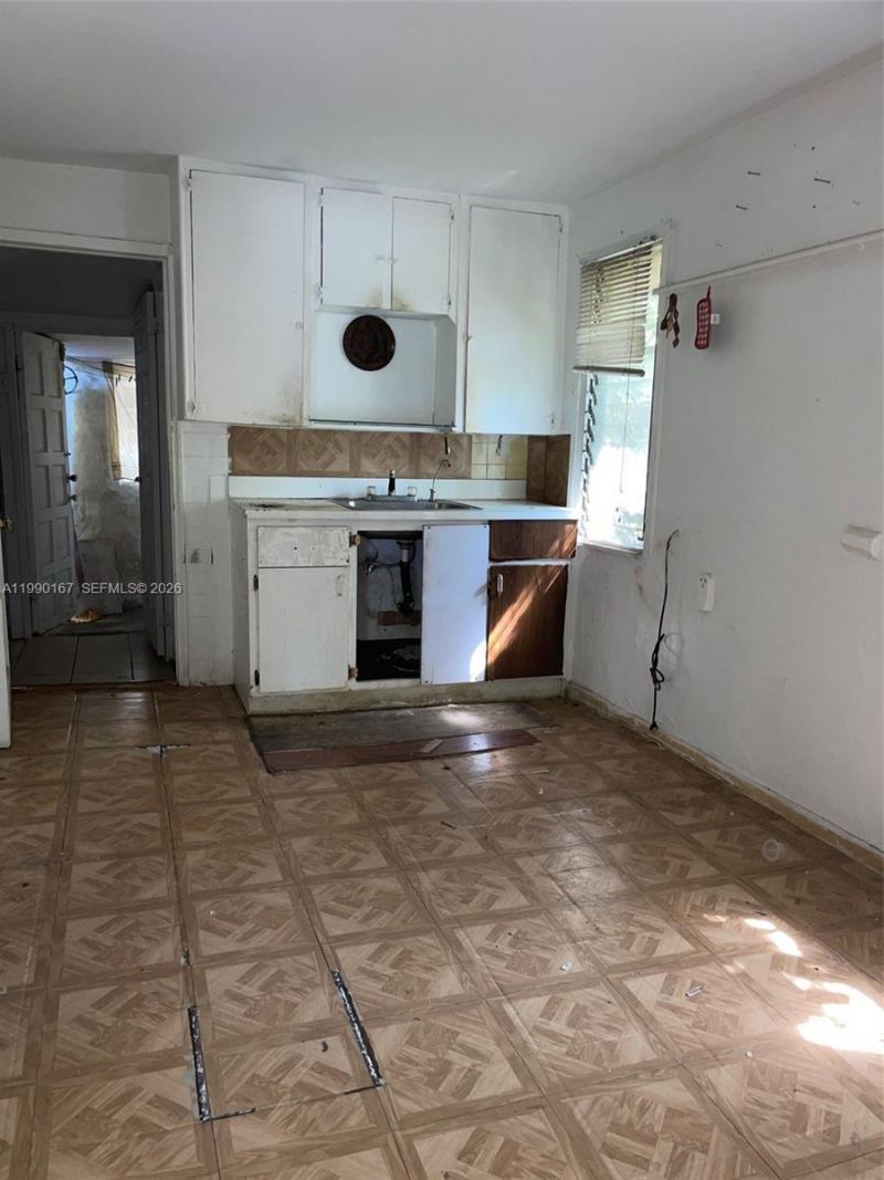 43 NW 58th St , Miami, FL 33127 Photo