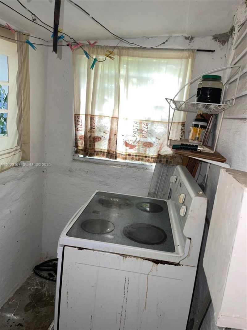 43 NW 58th St , Miami, FL 33127 Photo