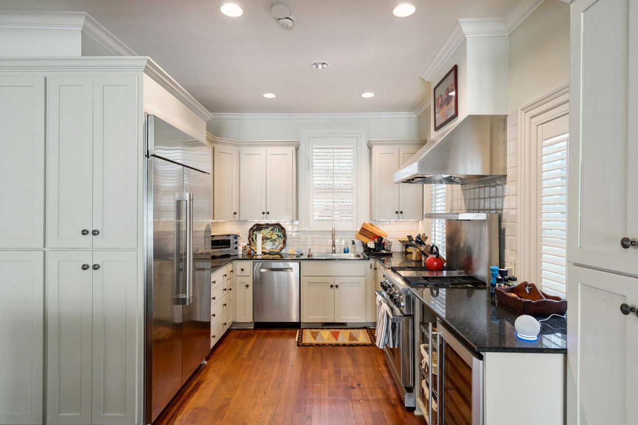 16 Water Street Photo 10