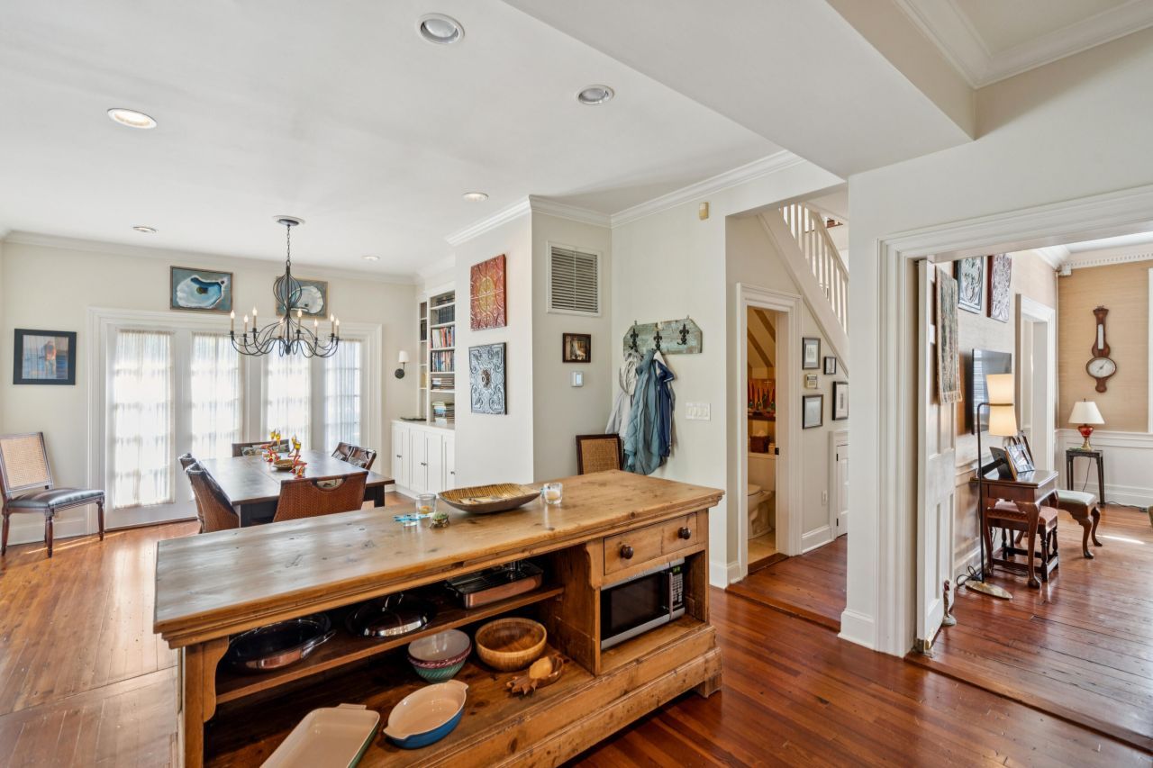 16 Water Street Photo 13