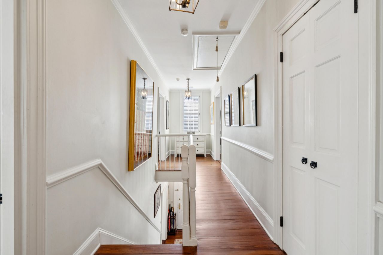 16 Water Street Photo 19