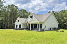 983 Awendaw Lakes Boulevard photo 4