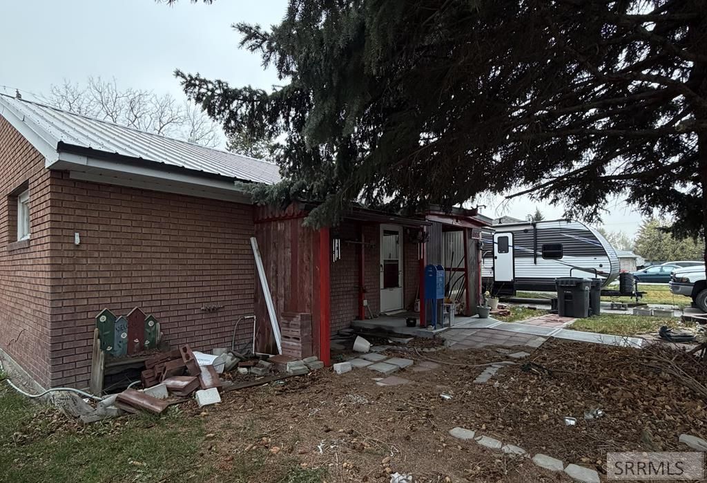 1085 Cathryn Avenue, Idaho Falls, ID 83404 Main Photo