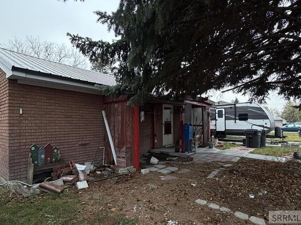 1085 Cathryn Avenue, IDAHO FALLS, ID 83404