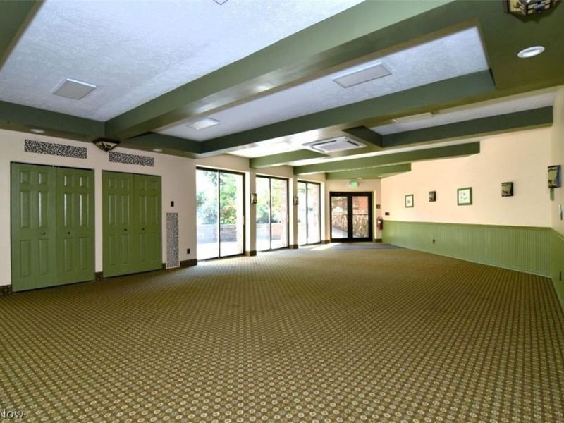 6270 Greenwood, Unit 302, Sagamore Hills, OH 44067 Photo 30