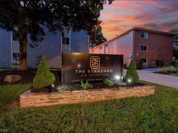 10524 Clifton Boulevard , Unit 102, Cleveland, OH 44102
