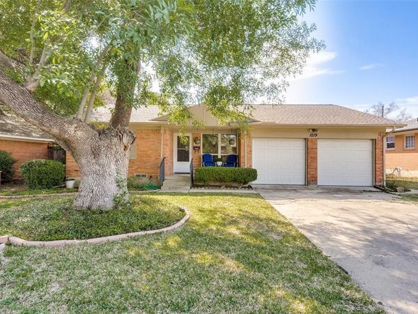 1219 Delmont Drive , Richardson, TX 75080