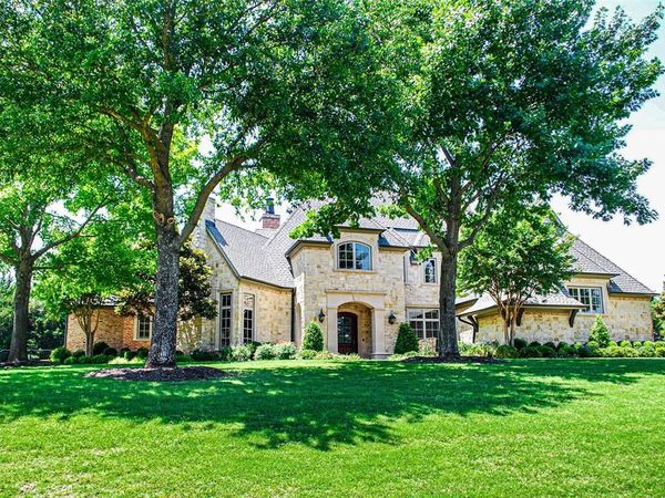 907 Foxglove Trail, Fairview, TX 75069