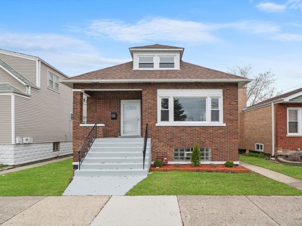 5237 S Long Avenue , Chicago, IL 60638