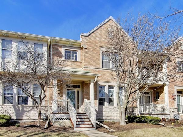 2616 Goldenrod Lane , Glenview, IL 60026
