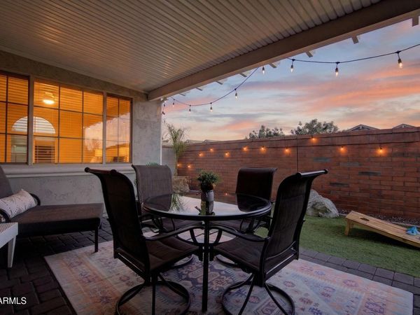 2060 S AGNES Lane, Gilbert, AZ 85295