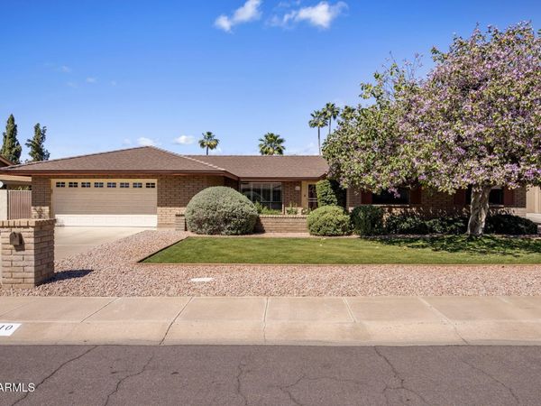 410 E CAROL ANN Way, Phoenix, AZ 85022