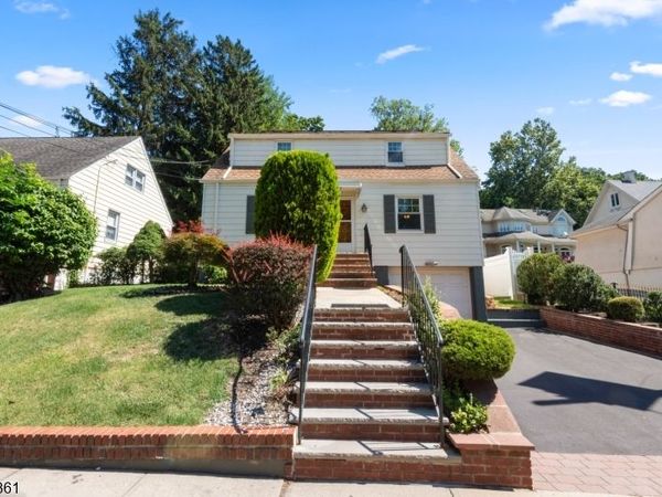 692 Passaic Ave, Kearny, NJ 07032