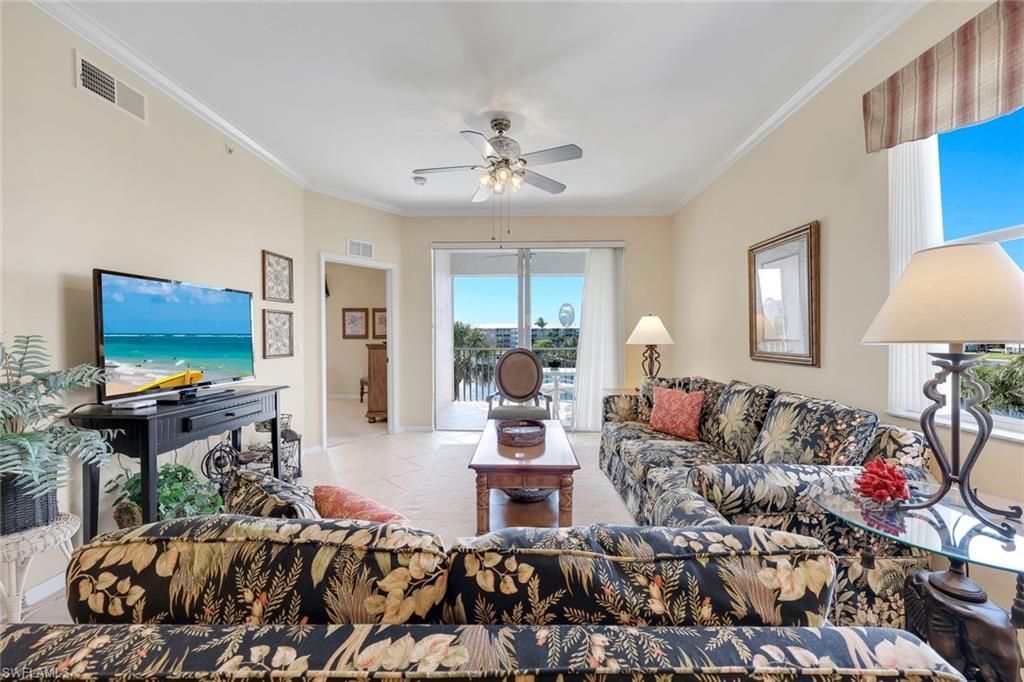 16615 Lake Circle Dr, Unit 438, Fort Myers, FL 33908 Photo
