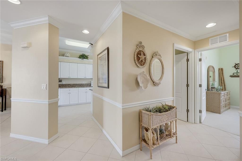 16615 Lake Circle Dr, Unit 438, Fort Myers, FL 33908 Photo