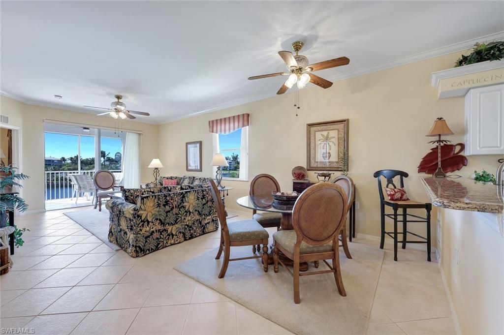 16615 Lake Circle Dr, Unit 438, Fort Myers, FL 33908 Photo