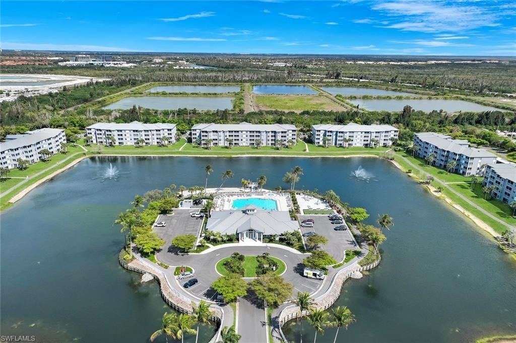 16615 Lake Circle Dr, Unit 438, Fort Myers, FL 33908 Photo