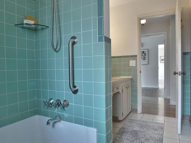 656 S Kellner Road, Columbus, OH 43209 Photo 39