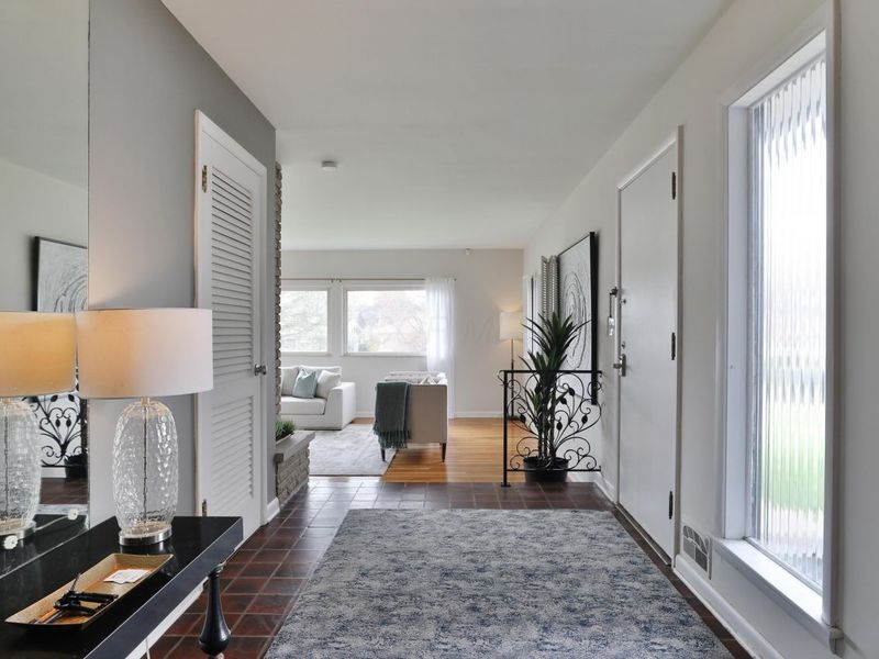 656 S Kellner Road, Columbus, OH 43209 Photo 6