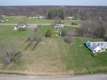 235 Schlitz Drive, Fayetteville, OH 45118