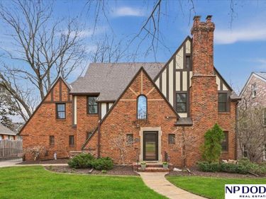 673 N 57 Street , Omaha, NE 68132