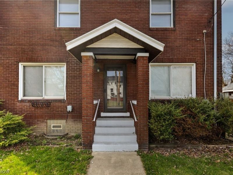 106 Neil Street , Niles, OH 44446 Photo 3