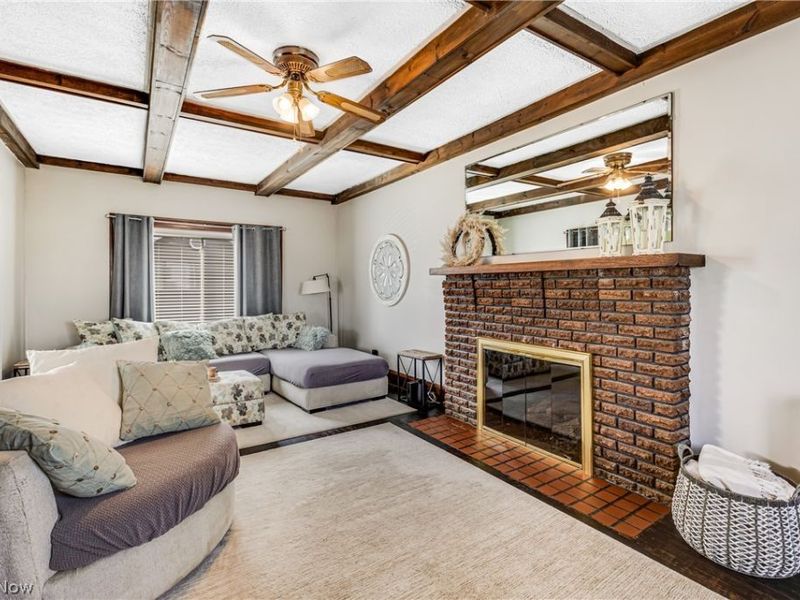 106 Neil Street , Niles, OH 44446 Photo 6